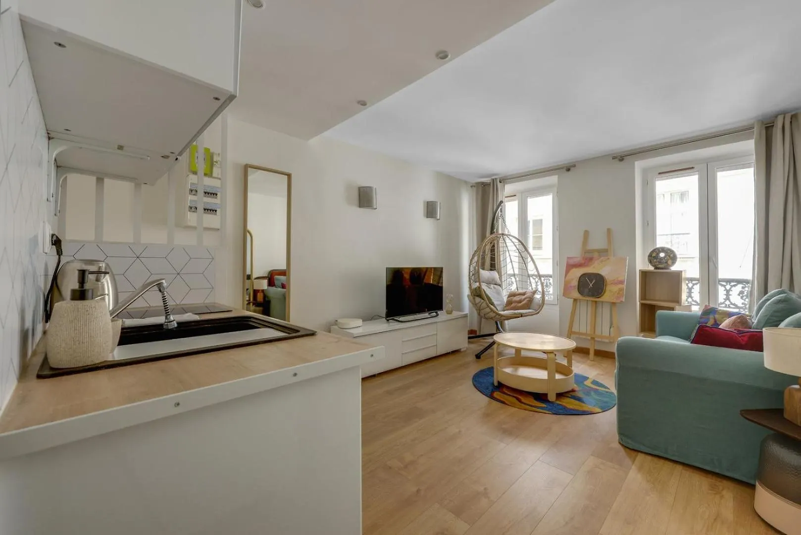 Paris Marais Ecouffes Apartment